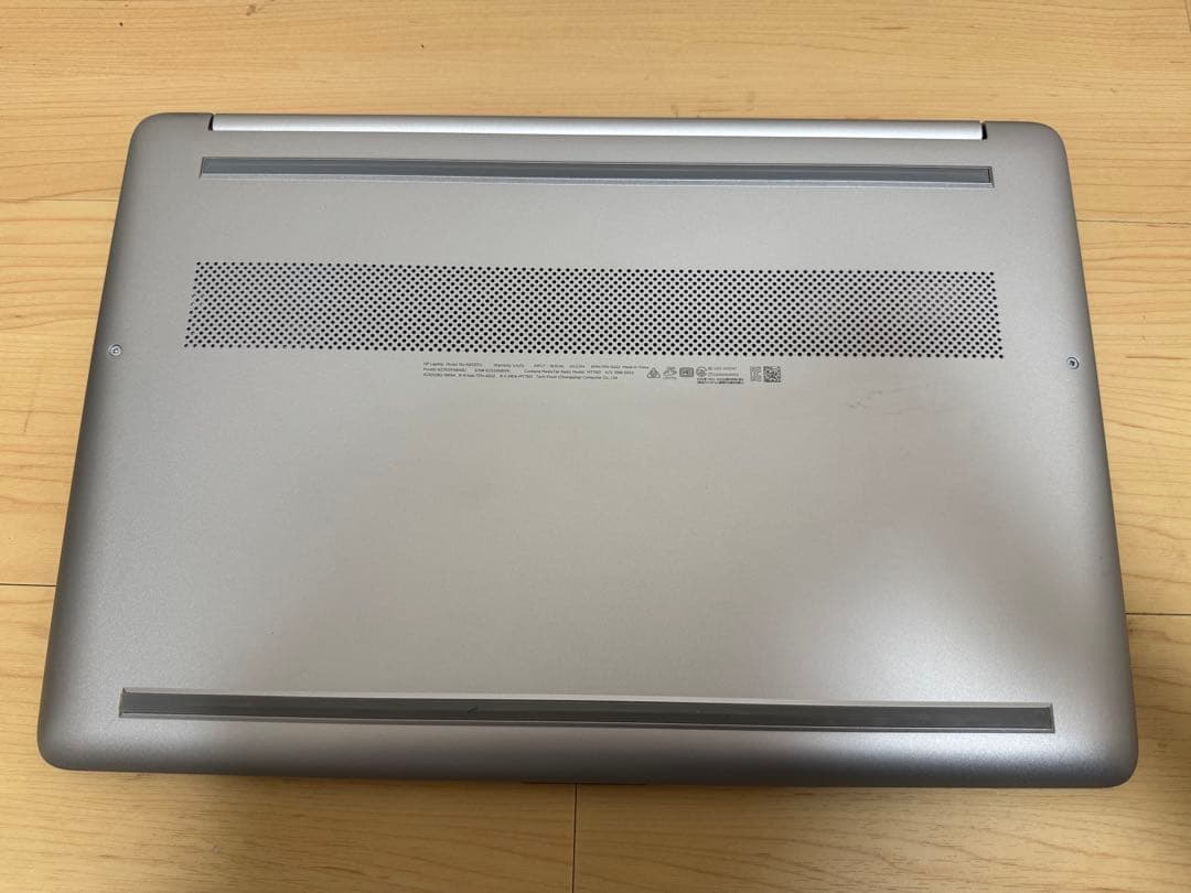 Windowsノート本体 HP 15s-fq5000 15.6 i7-1255U 16GB 512GB