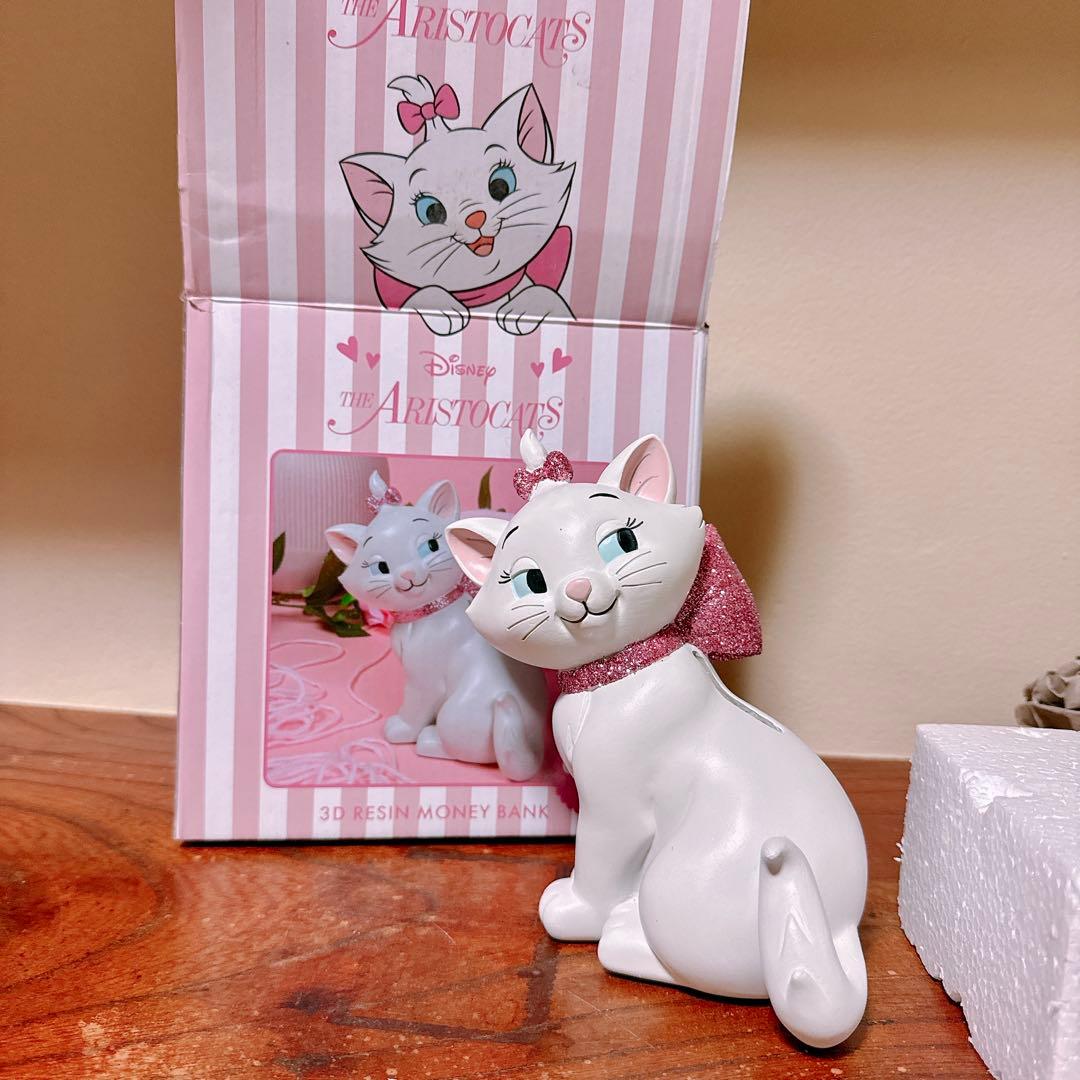 ディズニー　おしゃれキャット　マリー 3Dレジン貯金箱　陶器　置物　フィギュア