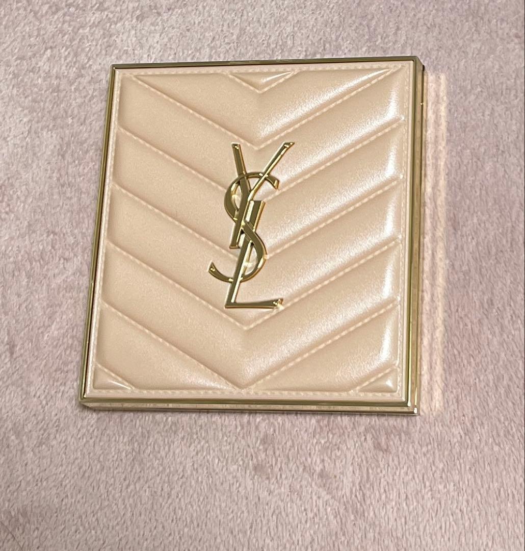 A*i様 YSL　クチュール フェイス パレット　ホリデー限定