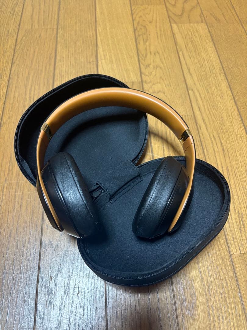 Beats ワイヤレスヘッドホン