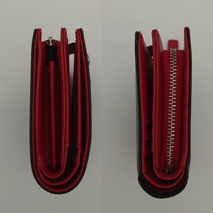 極美品 agnes b. アニエスベー 二つ折り財布 ブラック×レッド