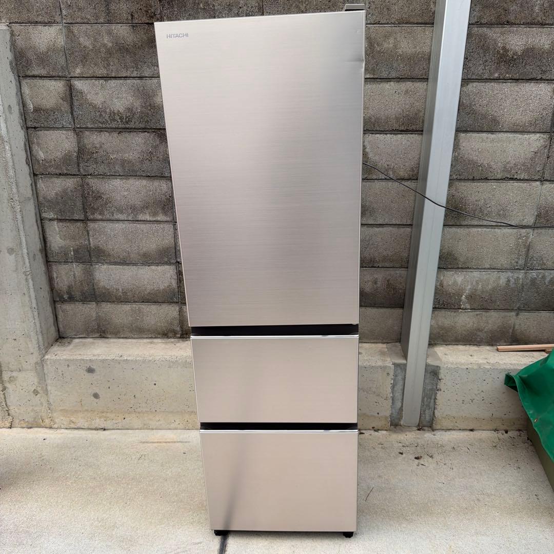 a*n様 引取り限定！HITACHI シルバー 3ドア冷蔵庫2019年