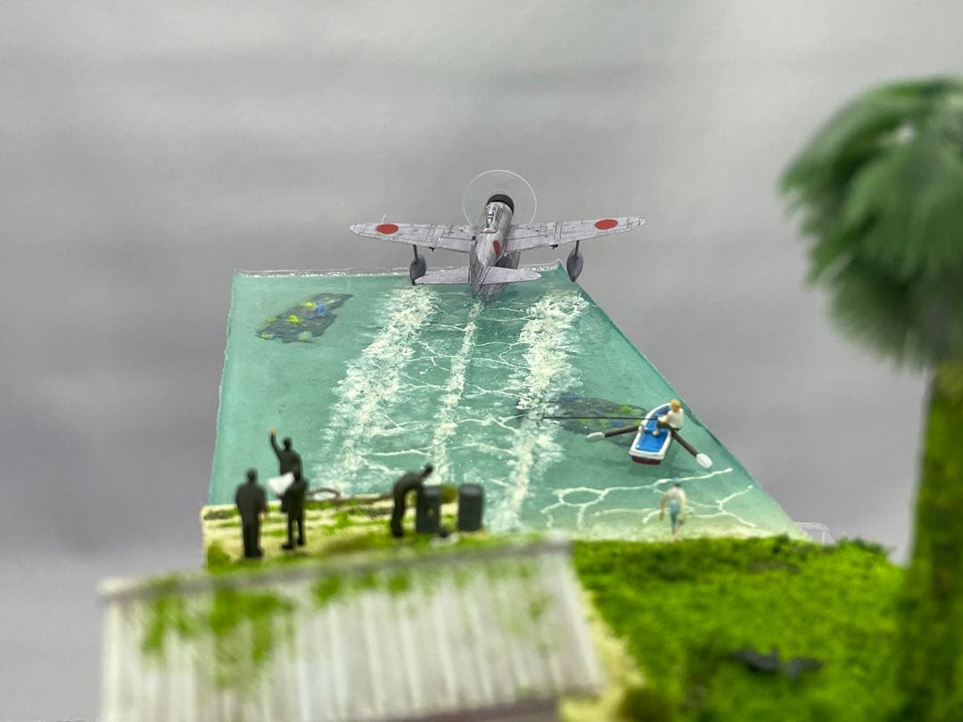 基地から飛び立つ二式戦闘機　レジン　ジオラマ