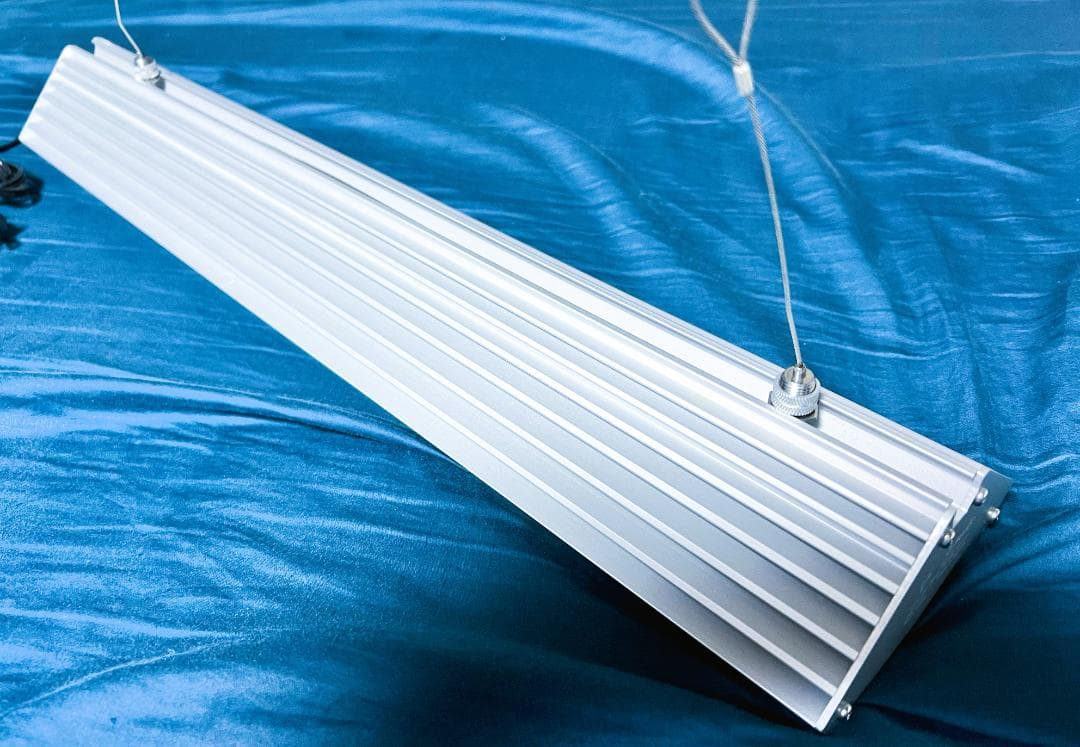 アクロ TRIANGLE LED GROW Pro 600 8900lm