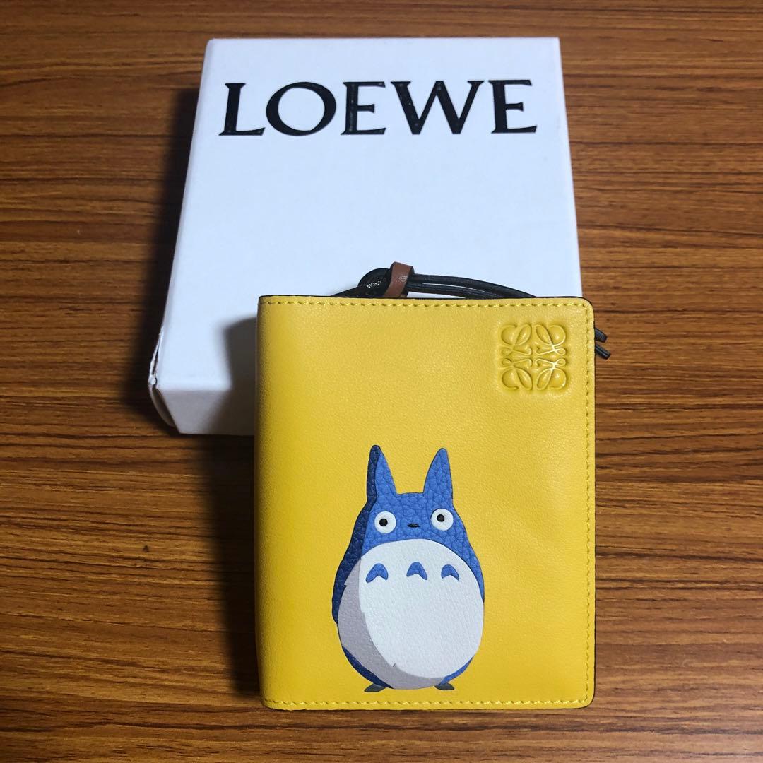 LOEWE トトロ柄 ケース イエロー