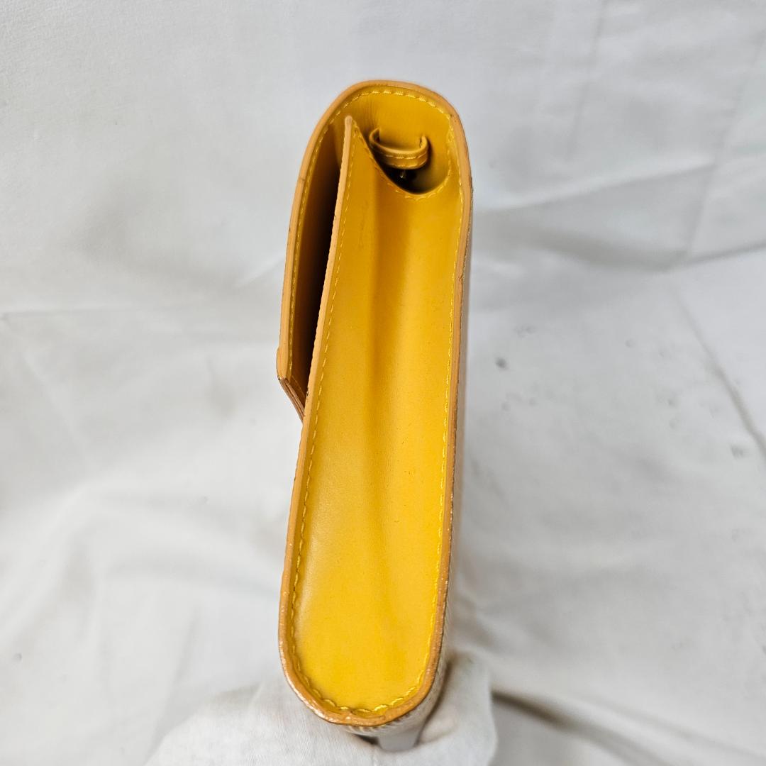 Louis Vuitton エピライン　アルシュレザーショルダーバッグ　イエロー