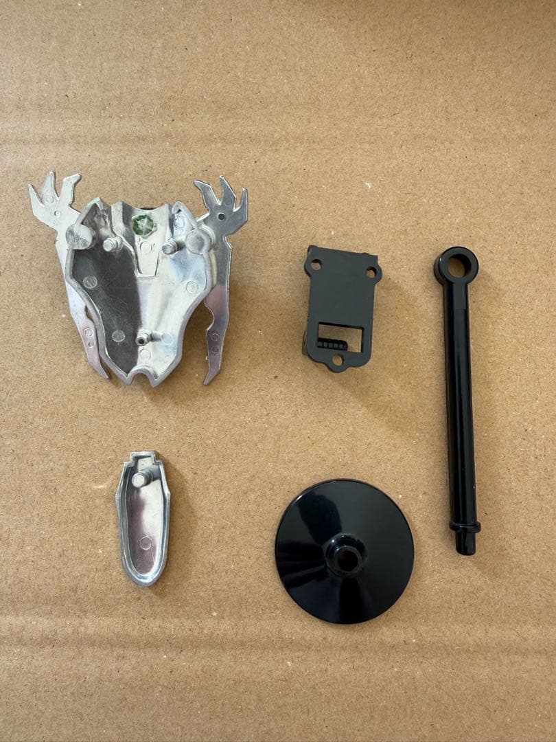 ドラゴンクエスト 伝説の鎧 フィギュア