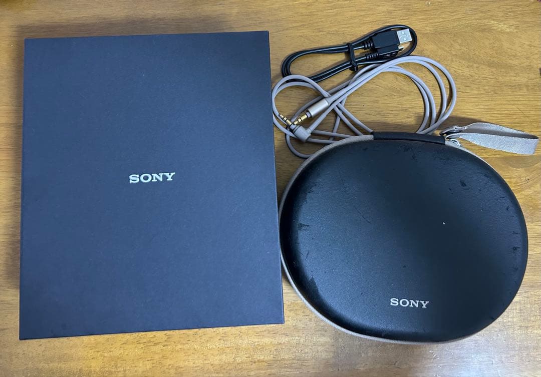 SONY WH-1000XM2 ワイヤレスヘッドホン ノイズキャンセリング