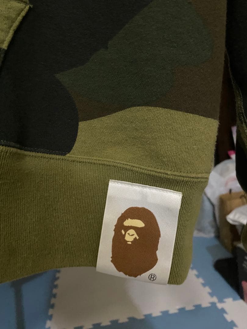 A Bathing ape 迷彩 シャークパーカー Big foodie