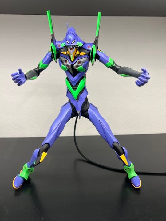 新世紀エヴァンゲリオン初号機　RAH   フィギュア