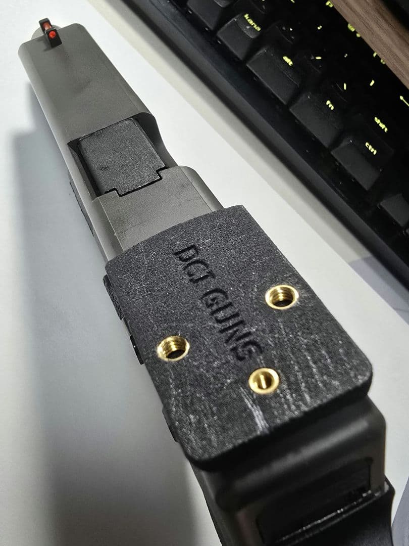 STIKERENUN 9 ストライカー9 CO2ガスガン カーボネイト