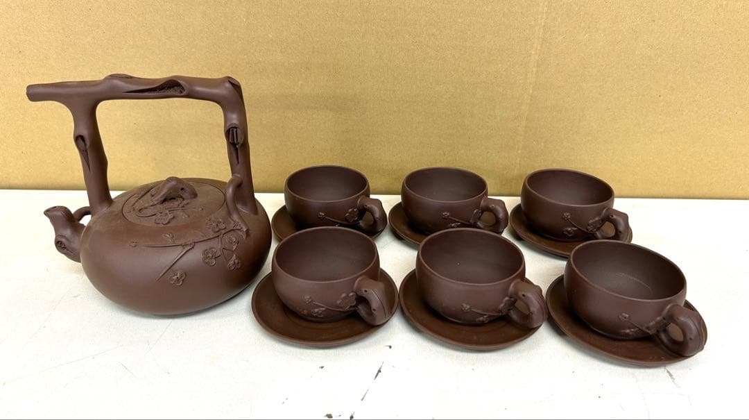 P98 中国 宜興紫砂　手彫梅模様 工芸急須 廃盤品　紫砂壺 手作り茶壺　茶道具