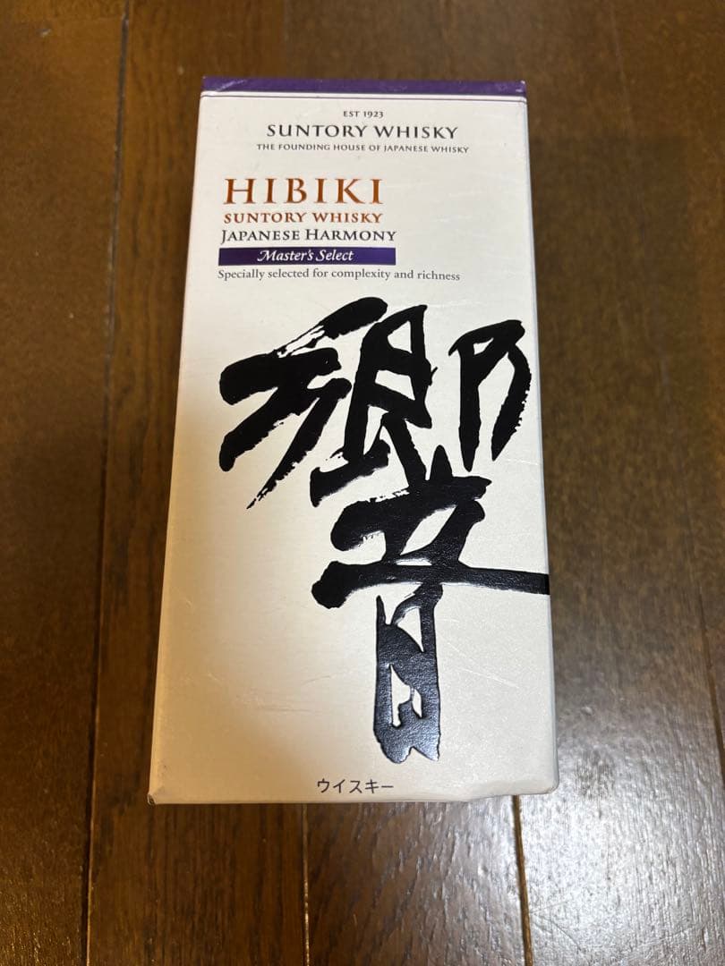 響ウイスキー　 Master's Select 700ml
