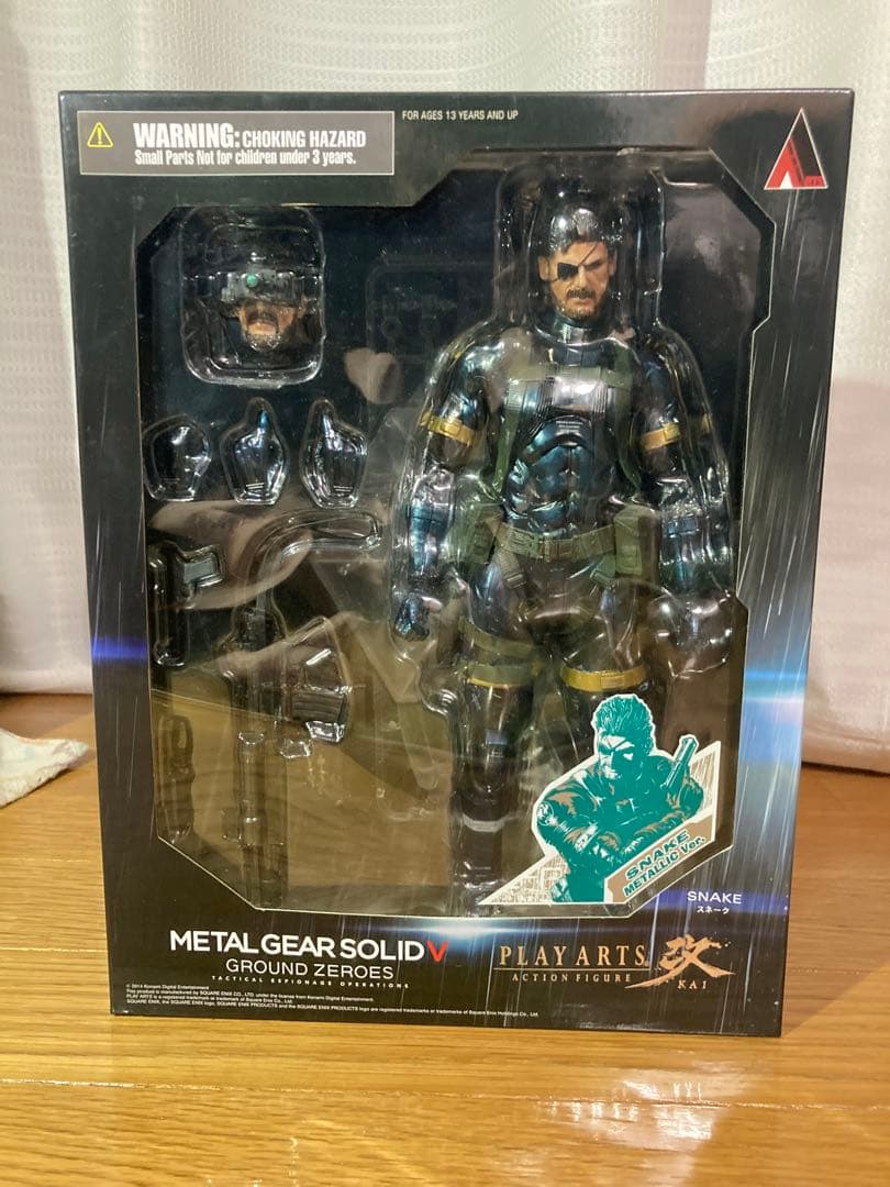 L GEAR SOLID V スネーク フィギュア