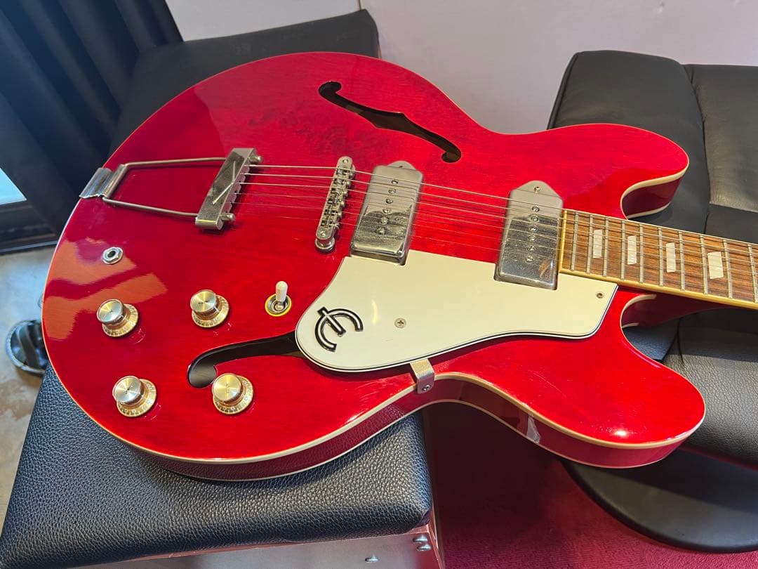 Epiphone Casino Worn Cherry セミアコ ギブソン系