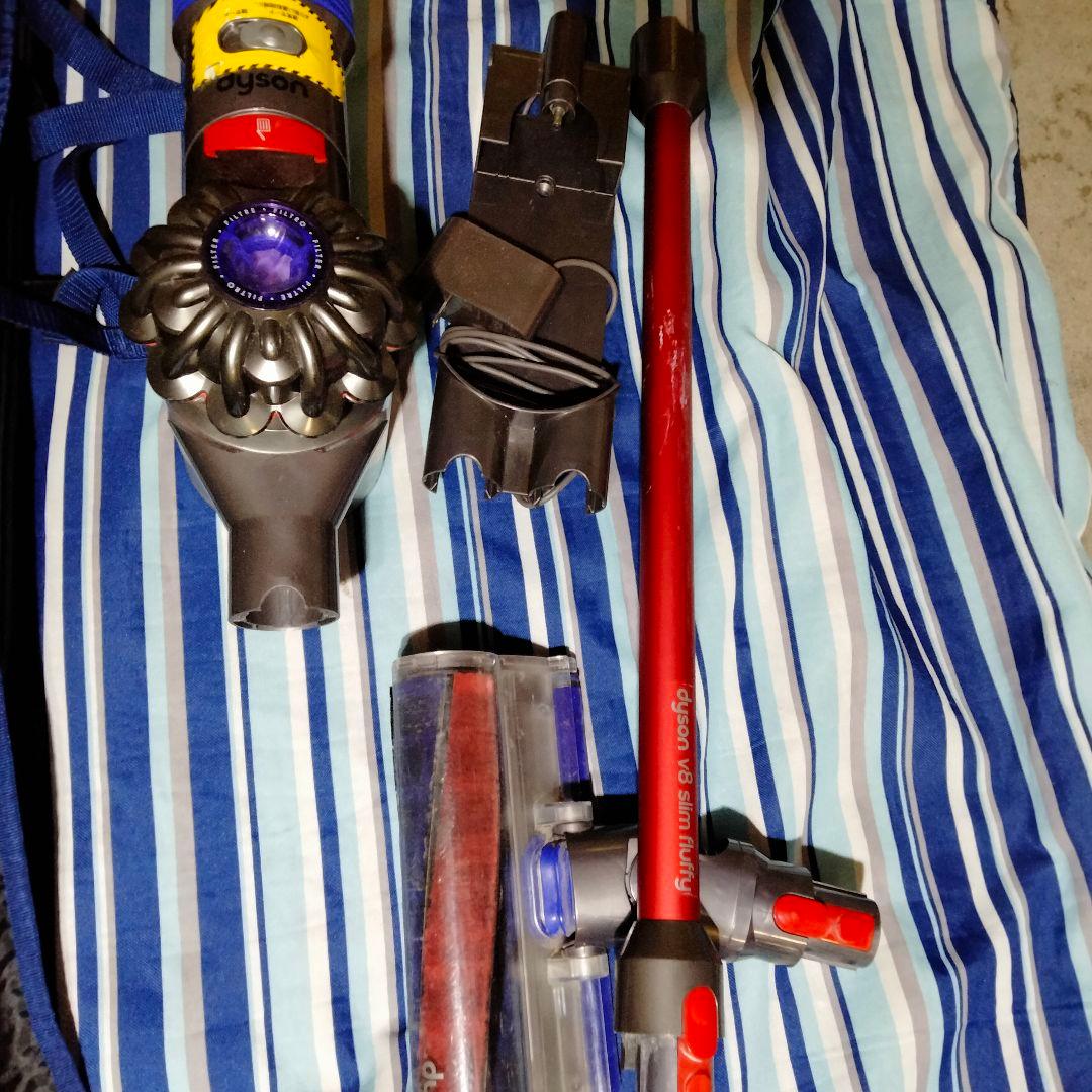 動作確認済Dyson V7キャニスター掃除機