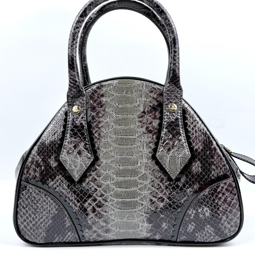 希少 ヴィヴィアンウエストウッド ハンドバッグ ヤスミン 型押し エナメル