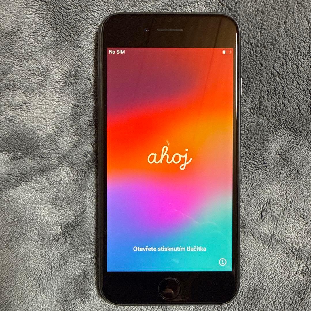 iPhone SE (第3世代) 本体