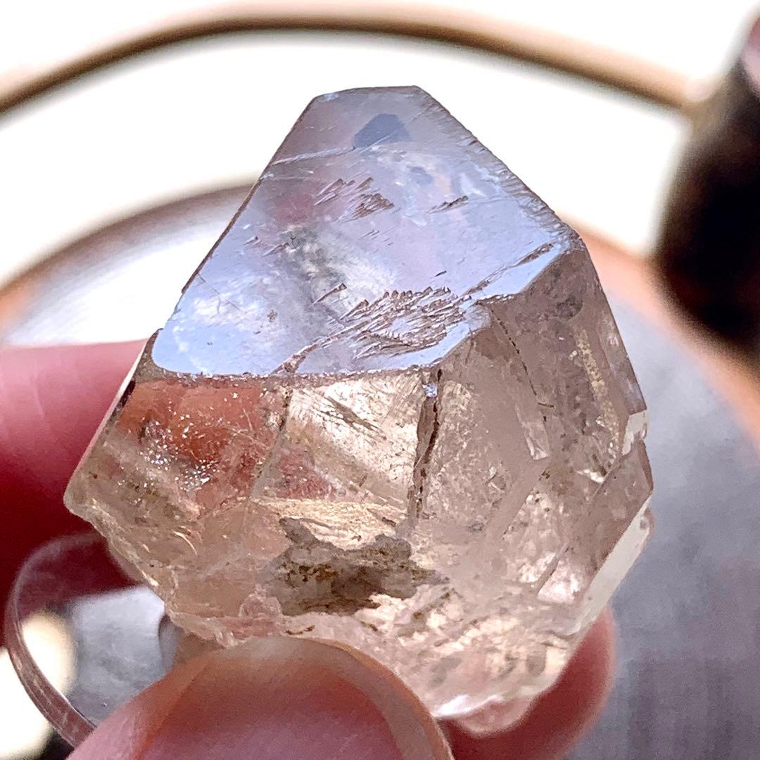 美し過ぎるピーチカラートパーズ原石199ct/非加熱/鉱物標本