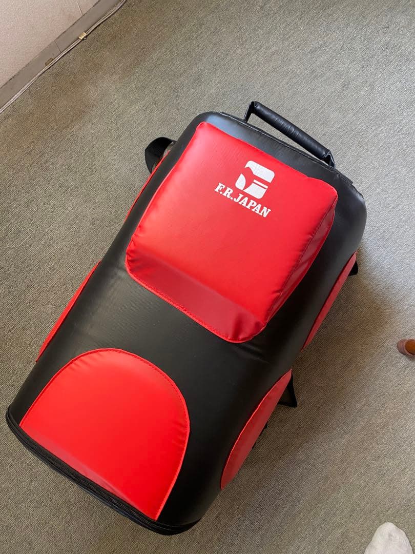 ファイティングロード　ボクシングミット　ボディバッグ