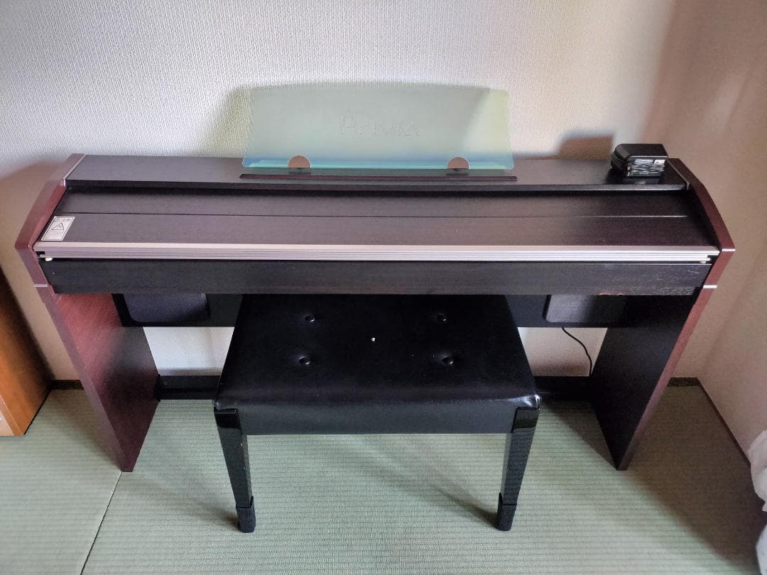 カシオ　電子ピアノ　PX-700