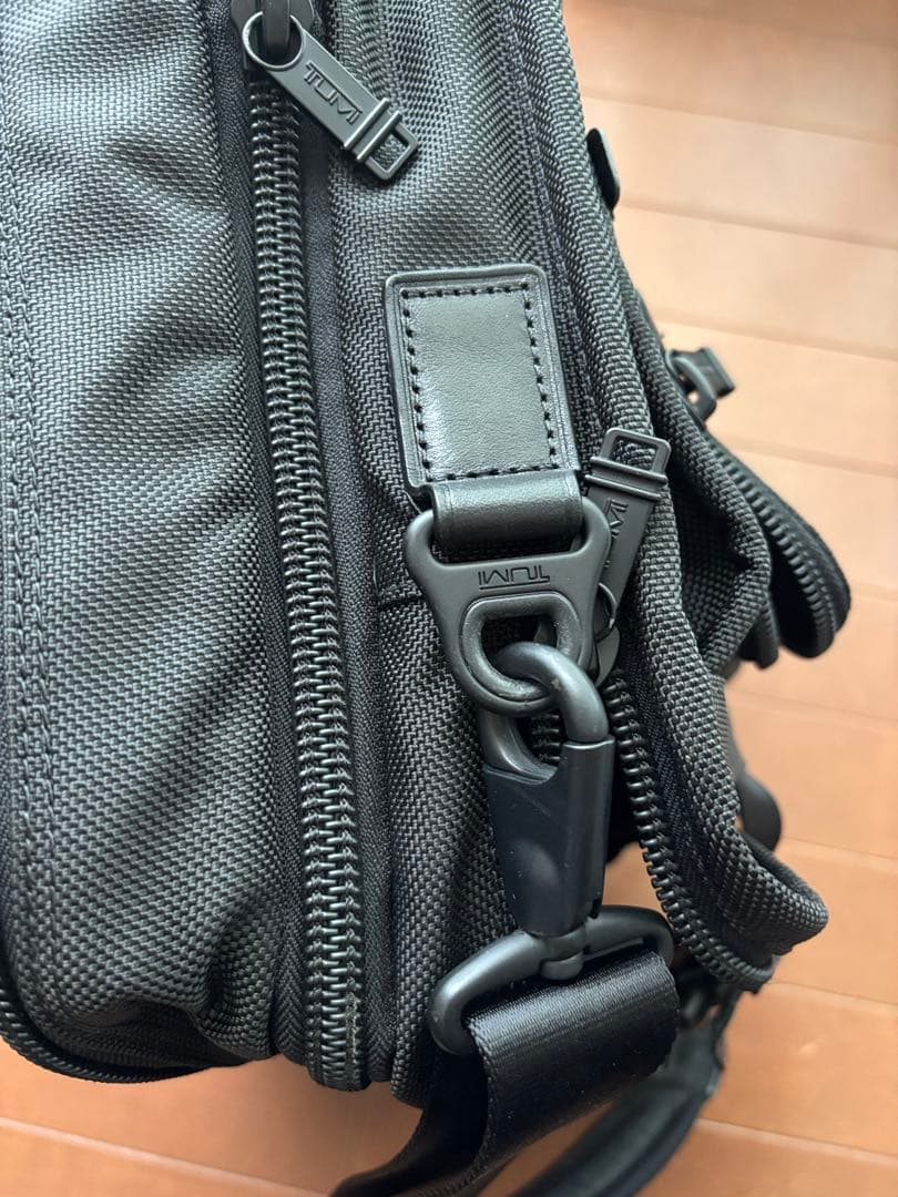 TUMI 26141DH ALPHAエクスパンダブル・オーガナイザー・ブリーフ