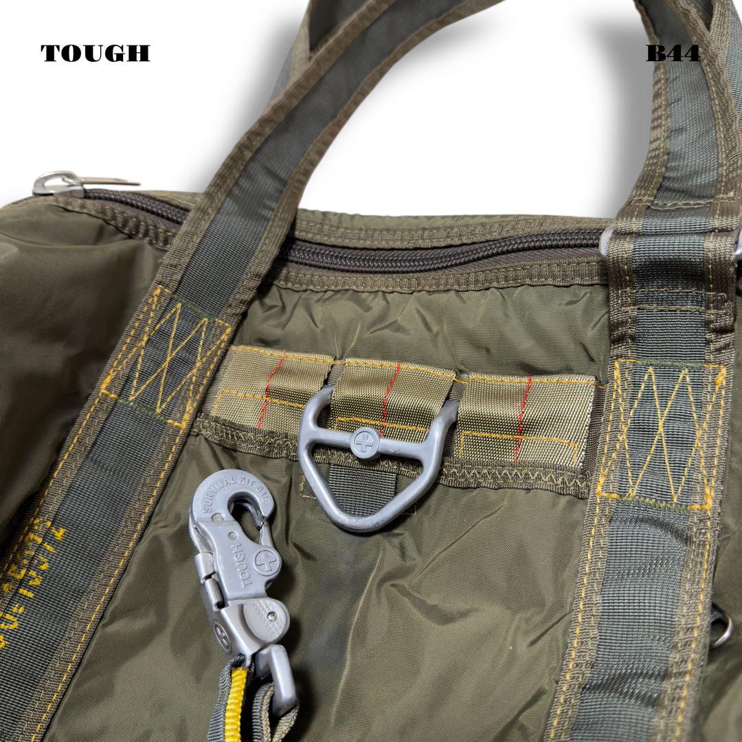 人気品！ TOUGH タフ バッグ カバン オリーブ グリーン ミリタリー 深緑