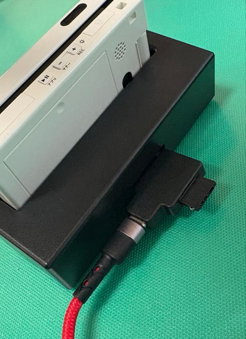 au neon ネオン 携帯電話