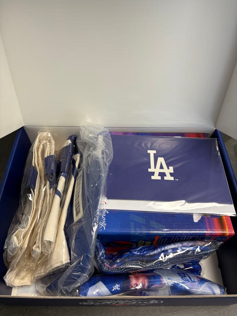未使用　MVP会員　ドジャースファンクラブ　入会特典グッズ