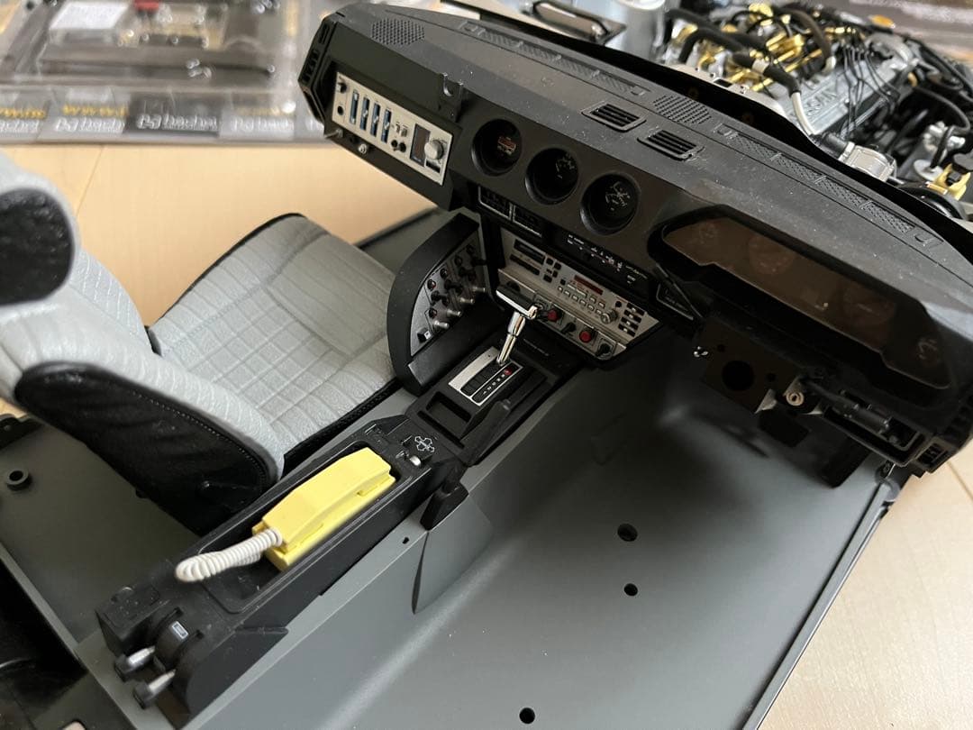 アシェット西部警察スーパーZ 101号から171号まで途中組立済み　断念にて即決