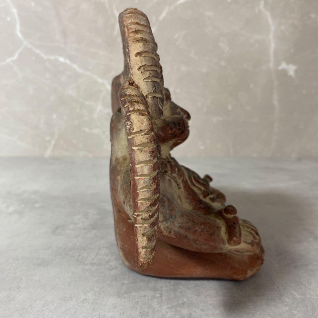 メキシコ　マヤ文明　戦士の土人形　テコラッタ　素焼き　ヴィンテージインテリア