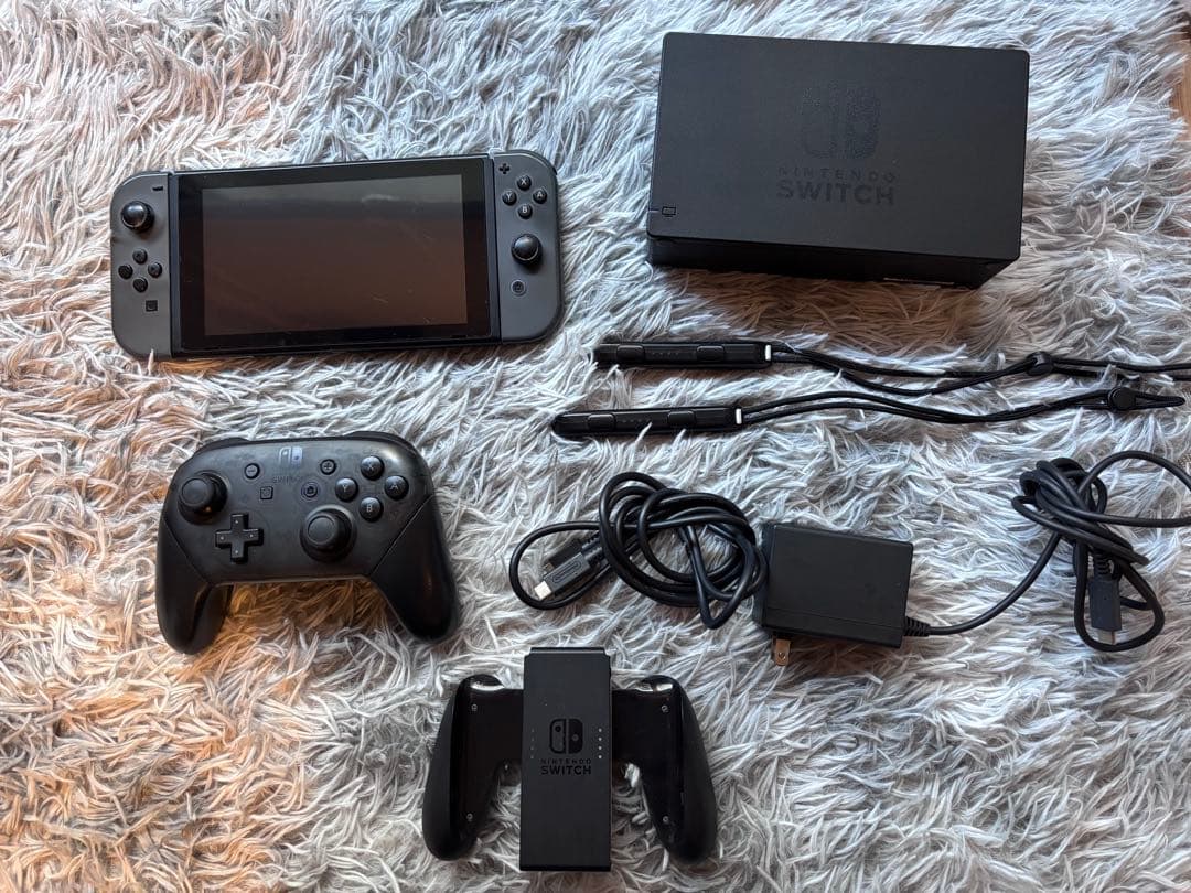 【動作確認済】NintendoSwitch本体•付属品 + プロコントローラー付