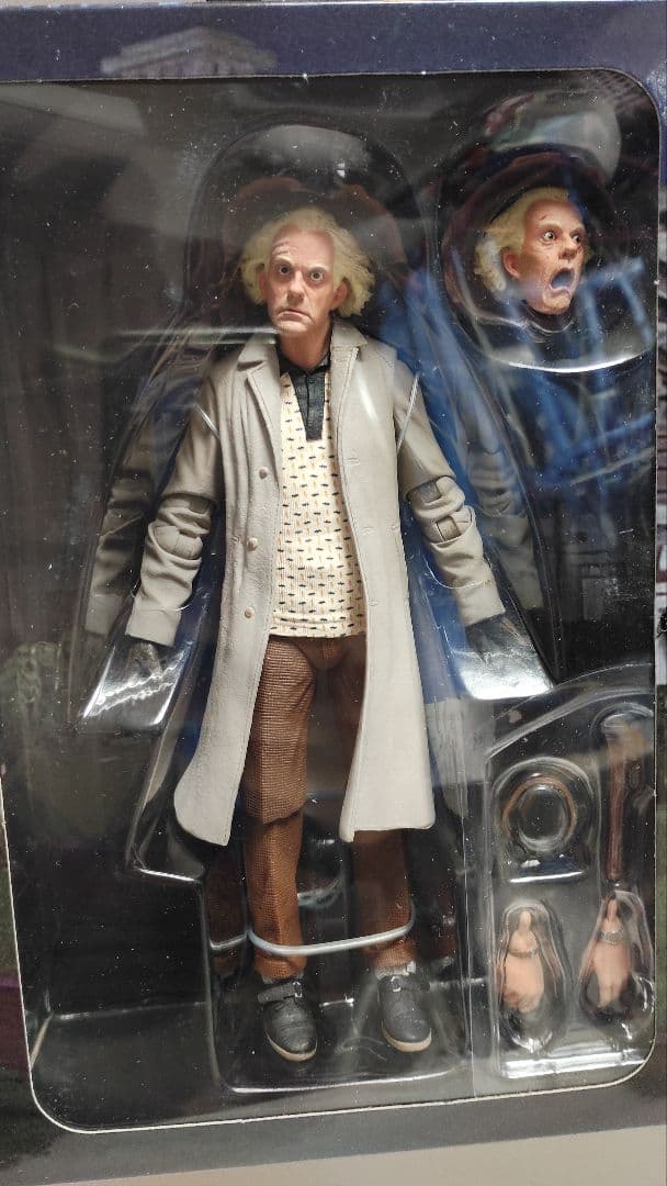 NECAバックトゥザフューチャー　ドク＆マーティセット売りフィギュア