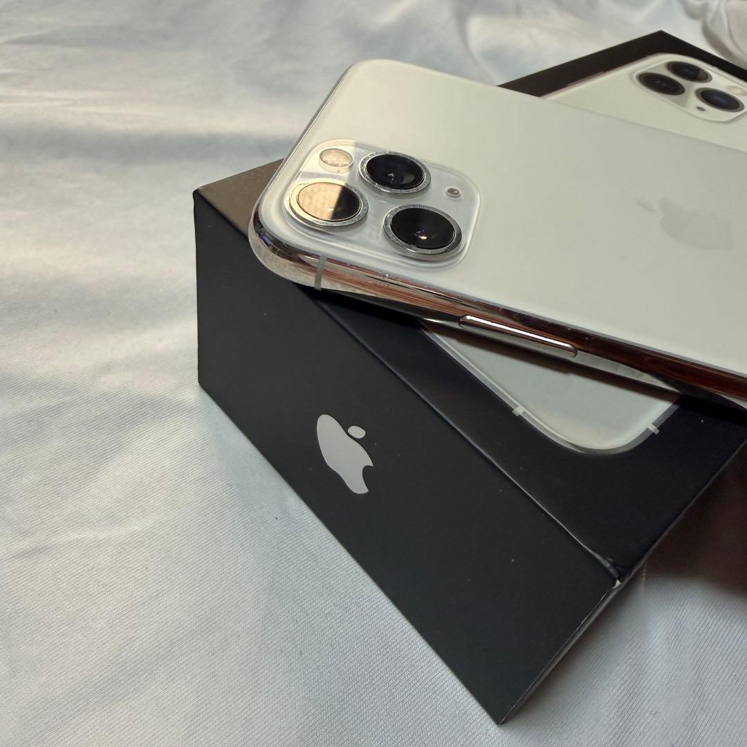 iPhone 11 Pro 256GB 充電ケーブル、箱付き