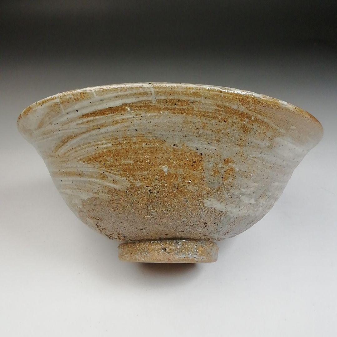 Ｗ５５　茶碗　『彫三島　刷毛目茶碗』『尾田一念 作』　共箱　抹茶碗　茶道具