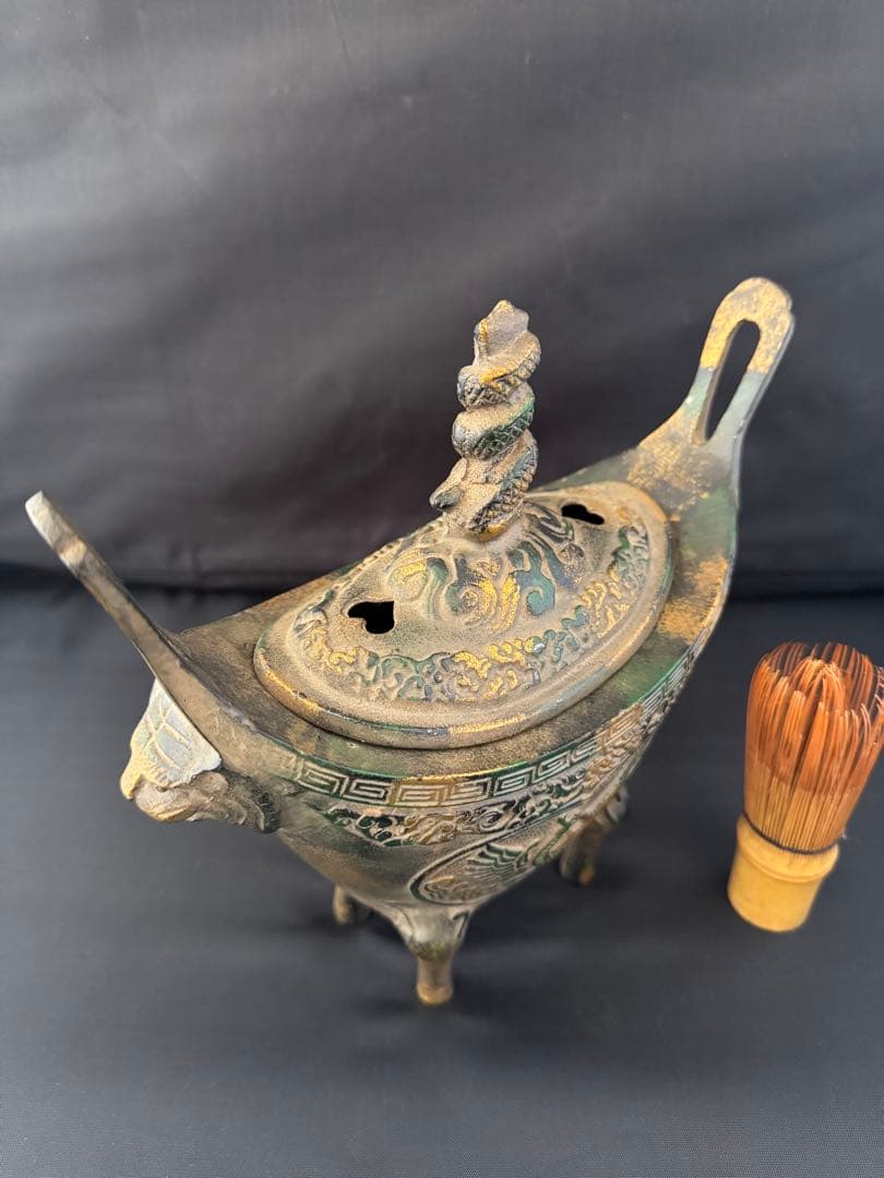 香炉 四神獣 元宝　金属　彫刻 置物 開運 風水 骨董 インテリア　アンティーク