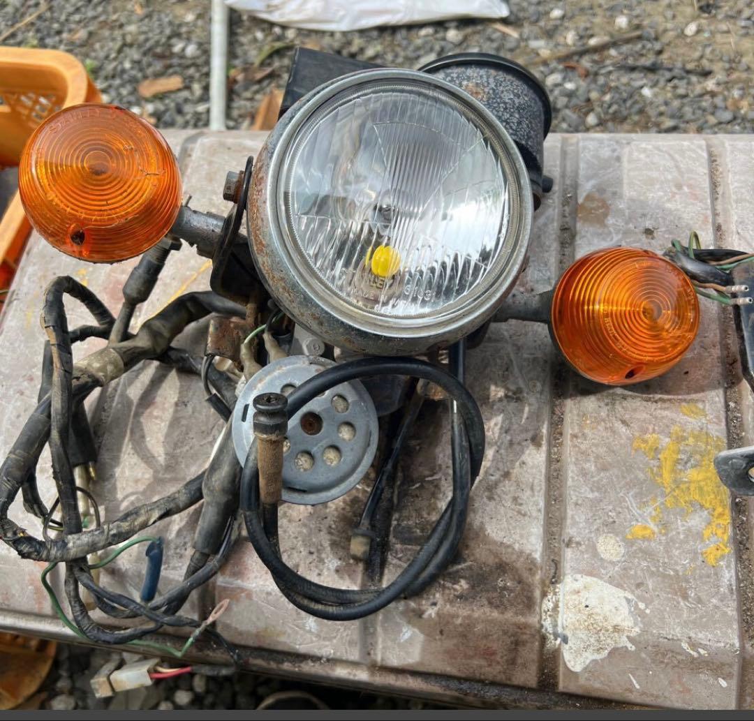 【目玉商品】【メルカリ限定価格】XE50 CE50 ヘッドライト諸々セット