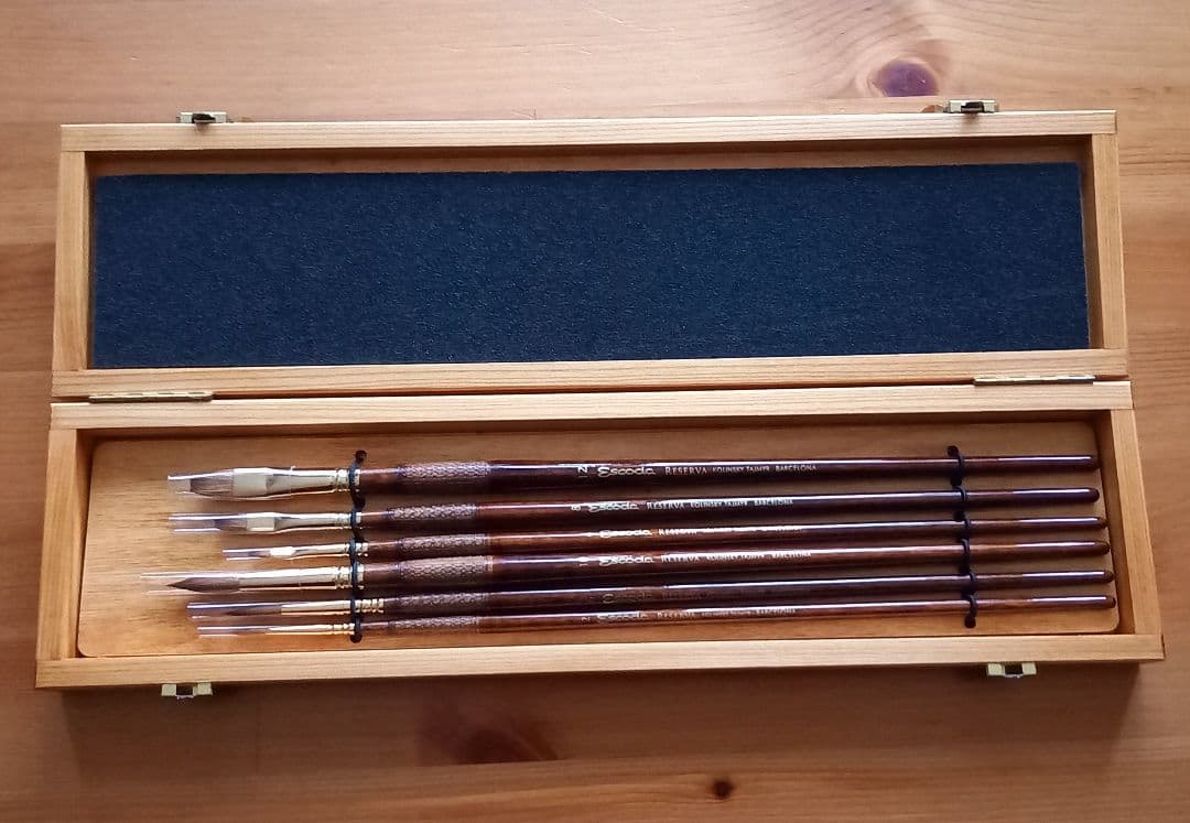 Escoda エスコダ　コリンスキー タイミーセーブル　油彩筆セット