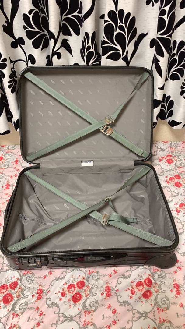 美品✨★正規品★リモワRIMOWA★サルサ CabinSスーツケース 2輪★