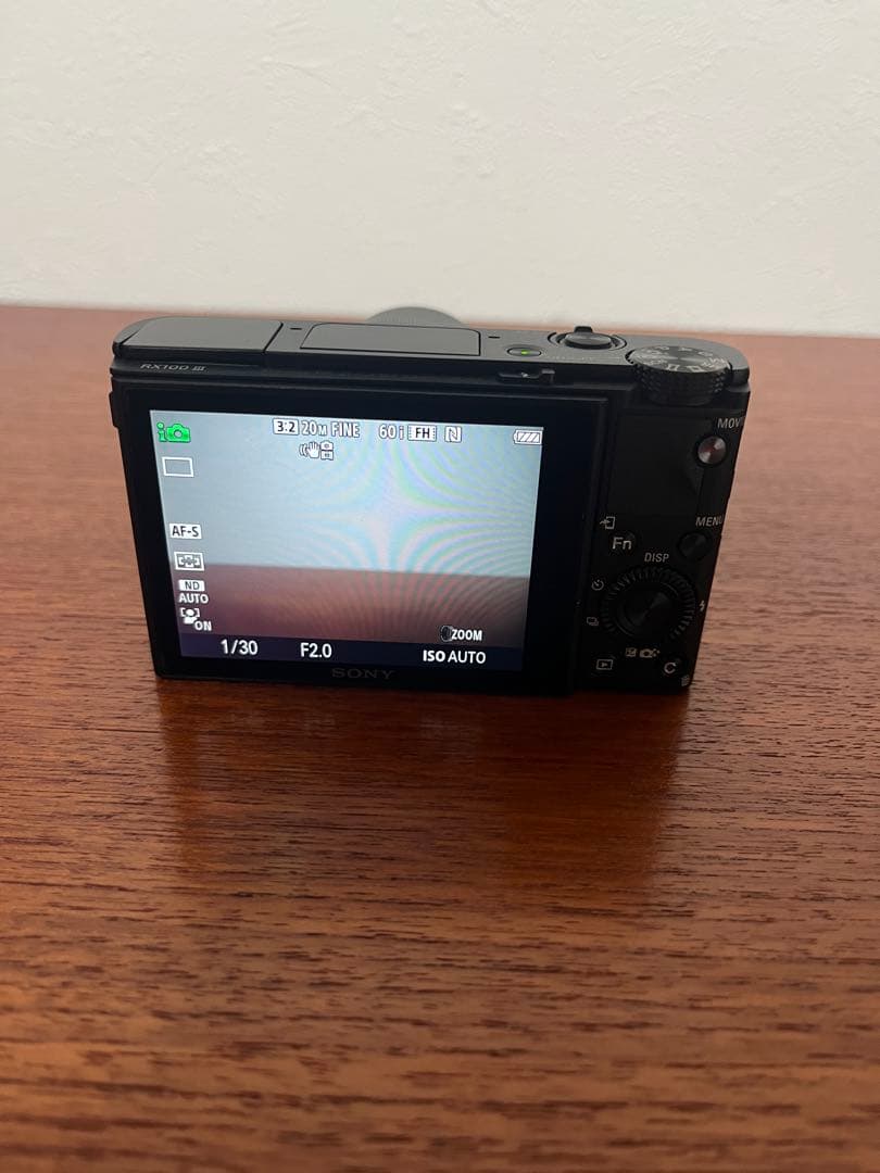 ト*ア様 SONY Cyber-shot DSC-RX100M3