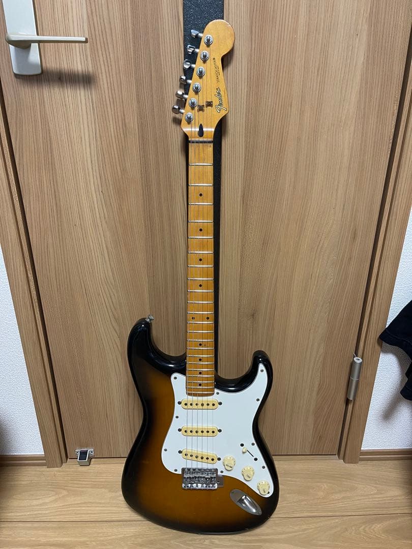 N*i様 Fender JAPAN ストラトキャスター　ST-314