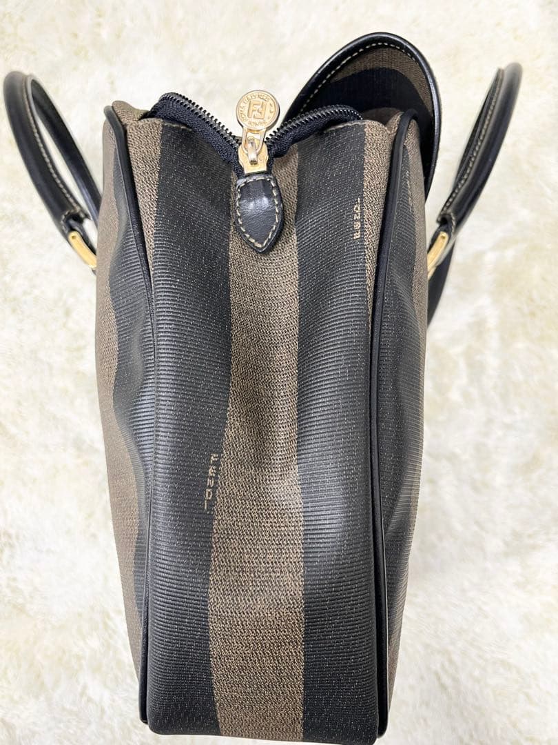 美品 フェンディ ペカン ヴィンテージハンドバッグ PVCレザー