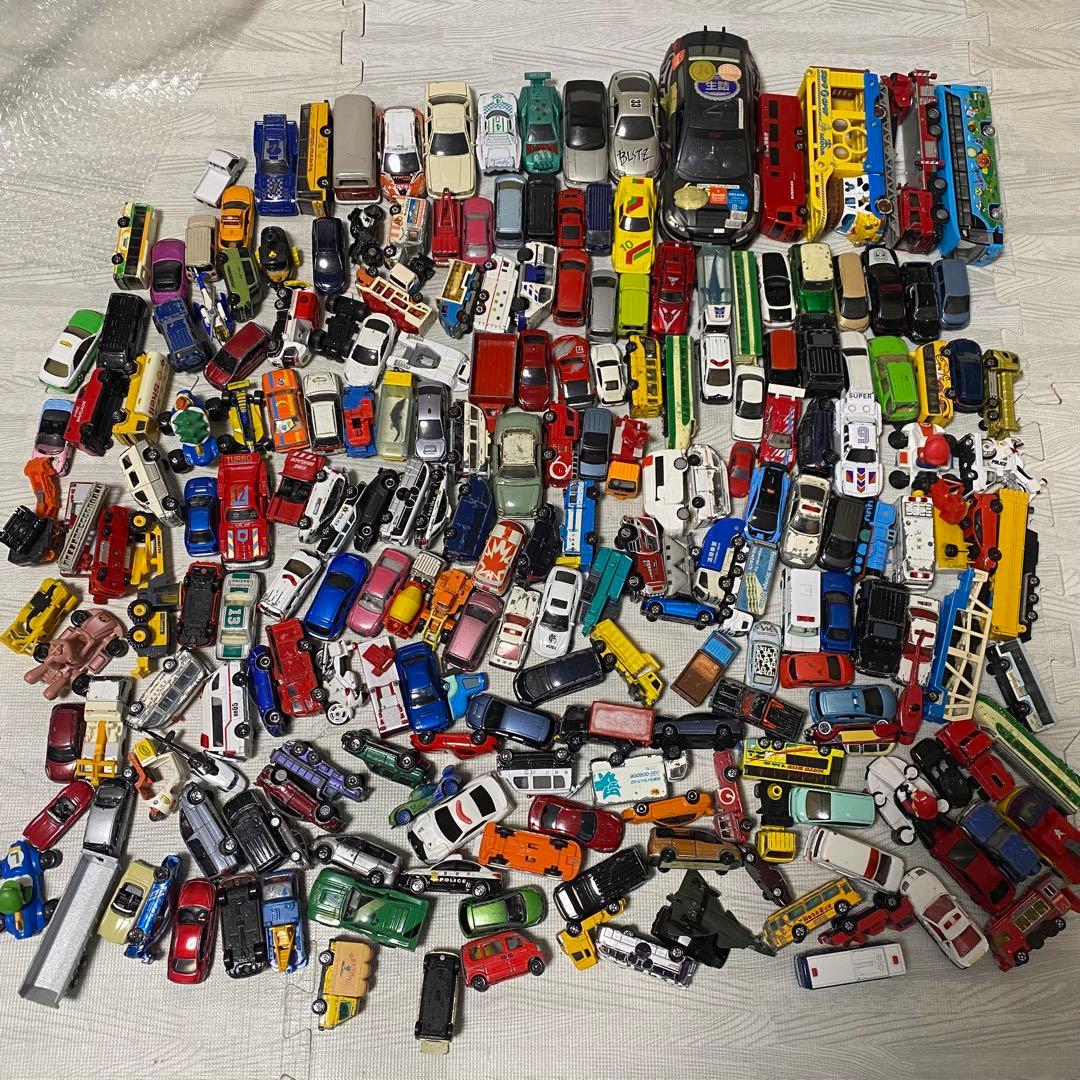 トミカ ミニカー 働く車 スポーツカー キャラクターカー 約120台 まとめ売り