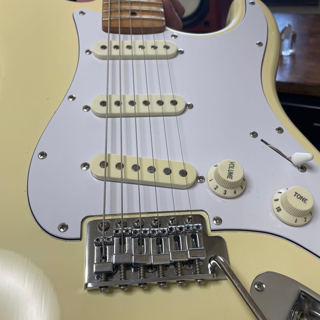 フェンダースクワイヤー