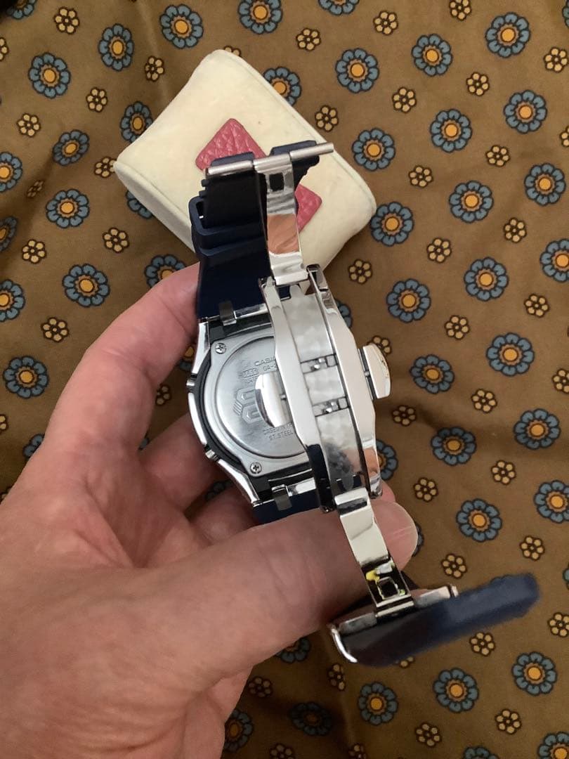 GA-2110本体付き ラバーベルトカスタム Gショック(レインボーインデックス