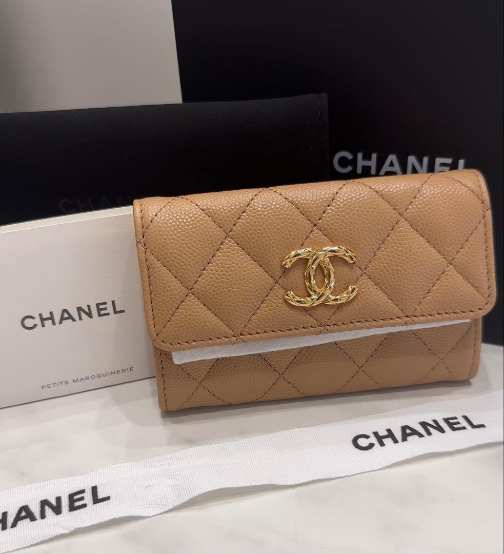 CHANEL シャネル　カードケース　小銭入れ