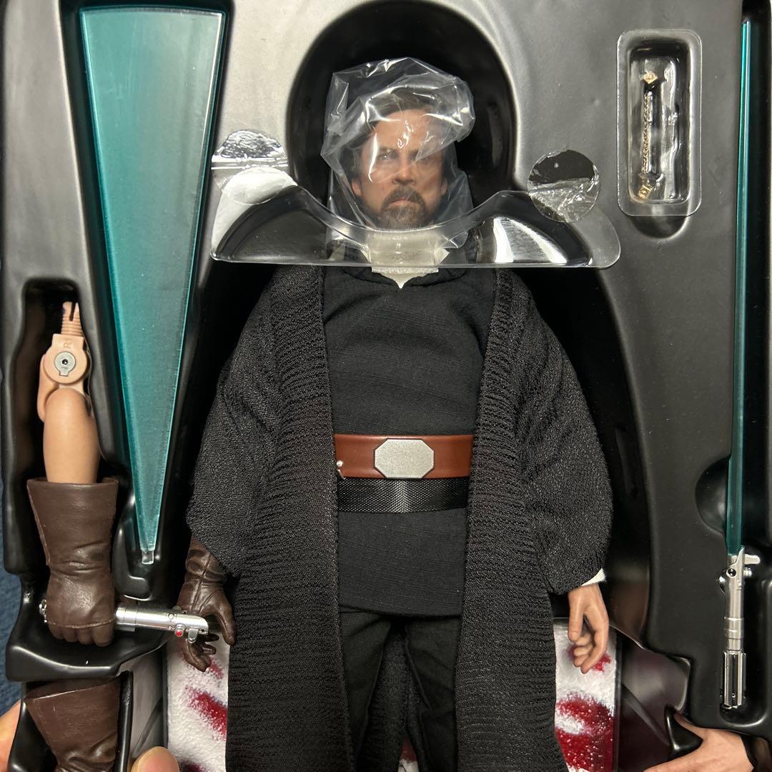 ホットトイズ 『スター・ウォーズ/最後のジェダイ』 ルーク(クレイト版)