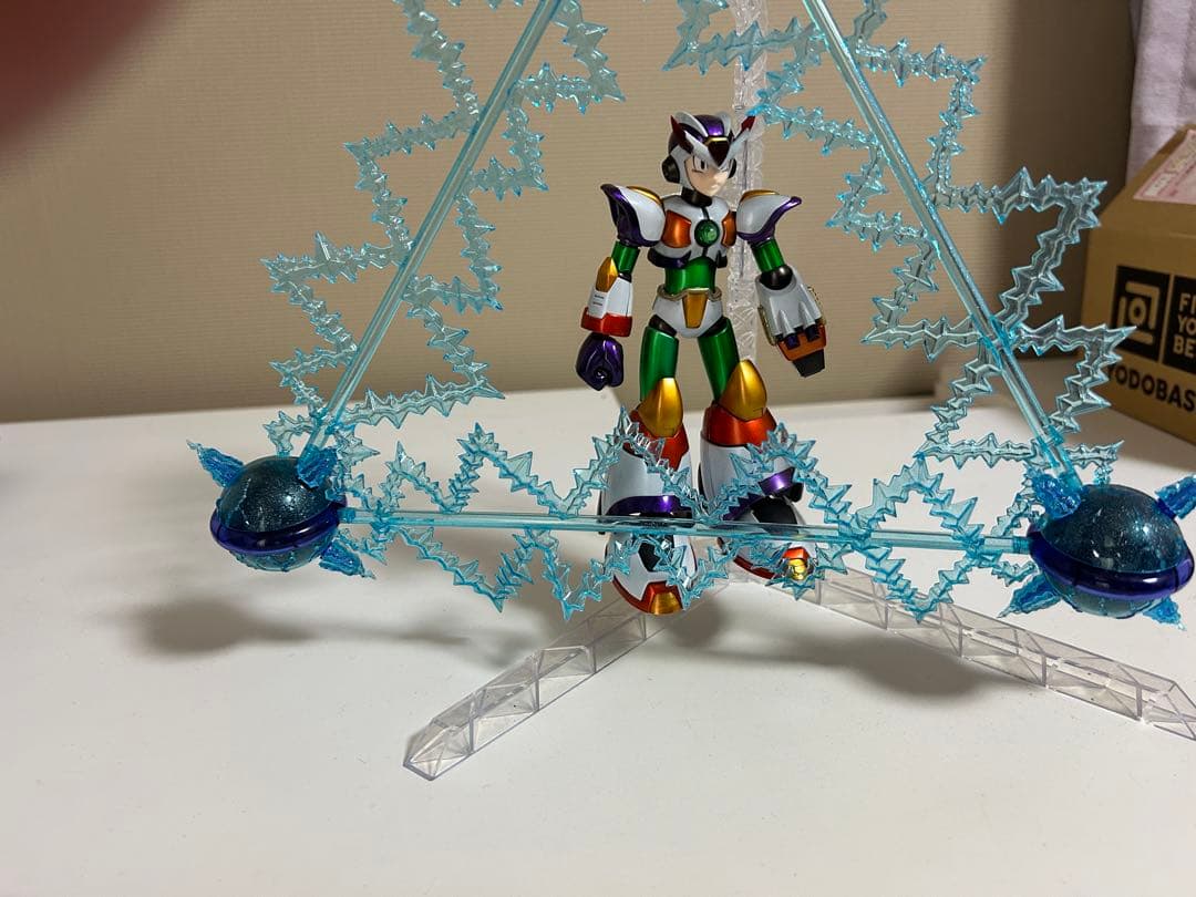 ロックマンXマックスアーマートライアードサンダーver塗装組み立て済み