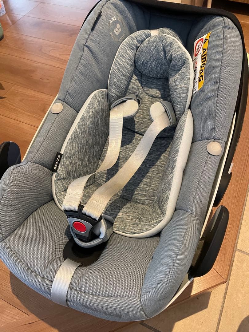 マキシコシベビーシート ベースセット　ファミリーフィックス　ISOFIX対応