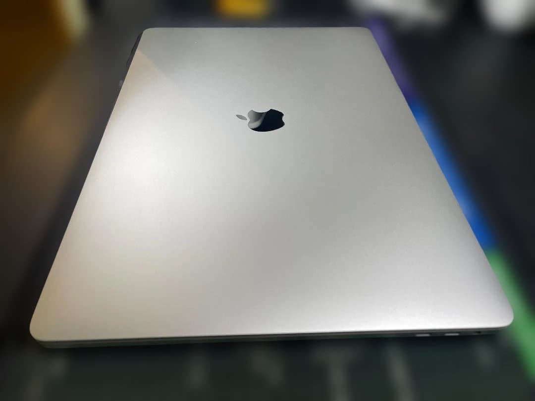 MacBook Pro 2019 32GB 2TB SSD シルバー